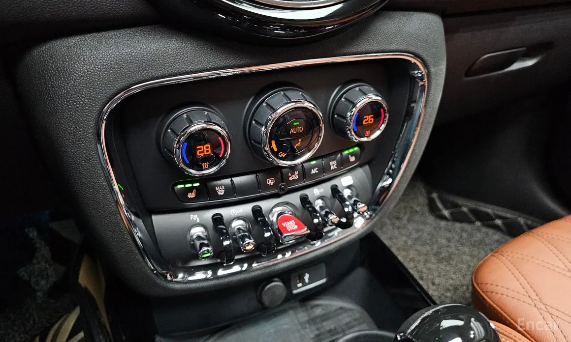 Фото 18 - Mini Clubman