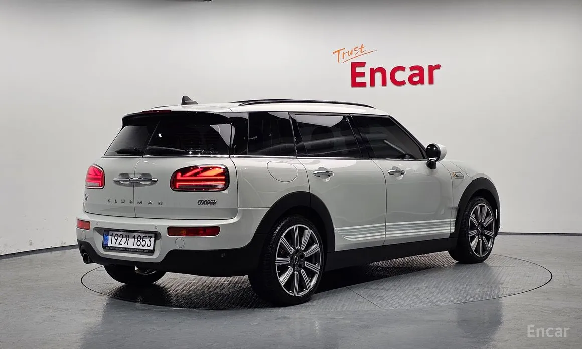 Фото 2 - Mini Clubman