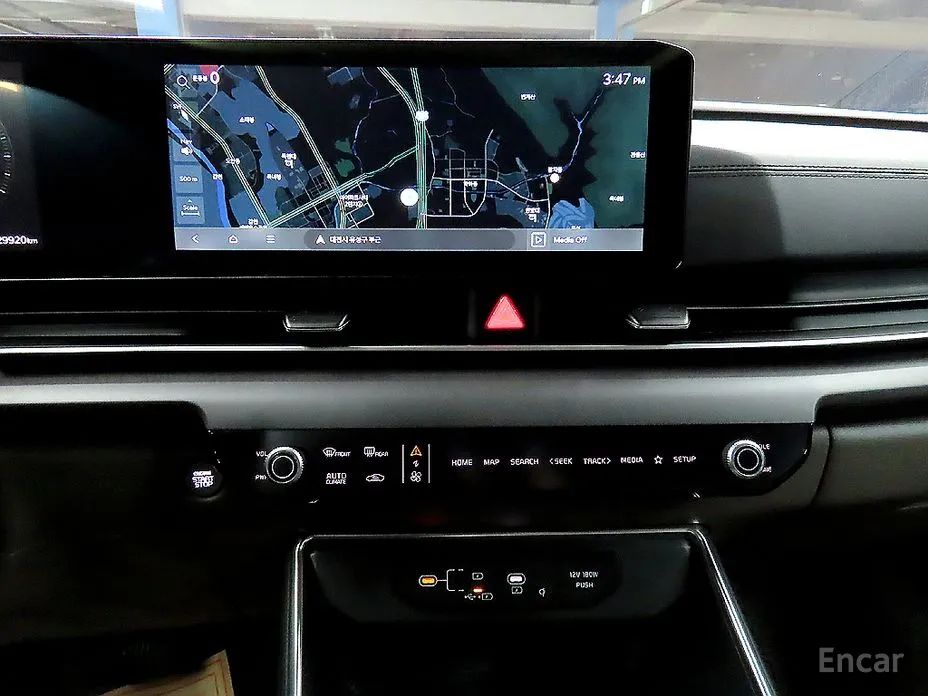 Фото 12 - Kia Carnival