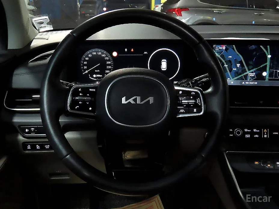 Фото 13 - Kia Carnival