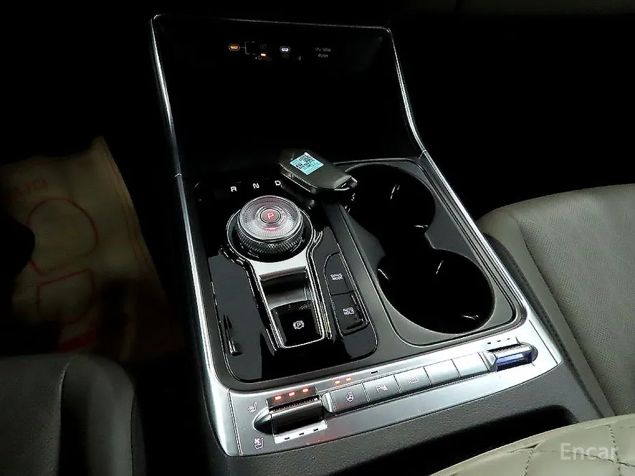 Фото 18 - Kia Carnival