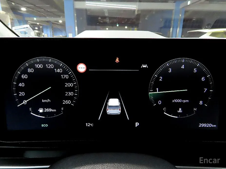 Фото 8 - Kia Carnival