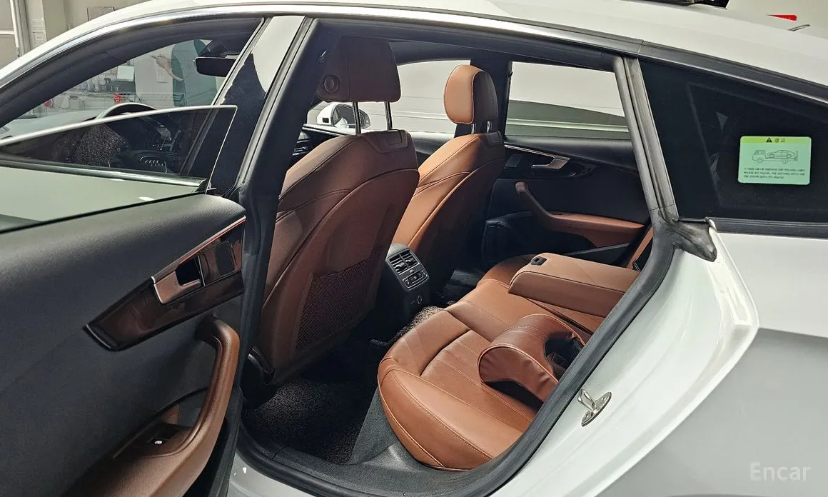 Фото 11 - Audi A5