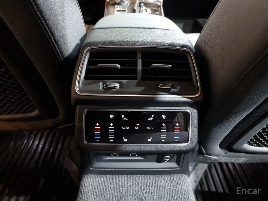 Фото 12 - Audi A6