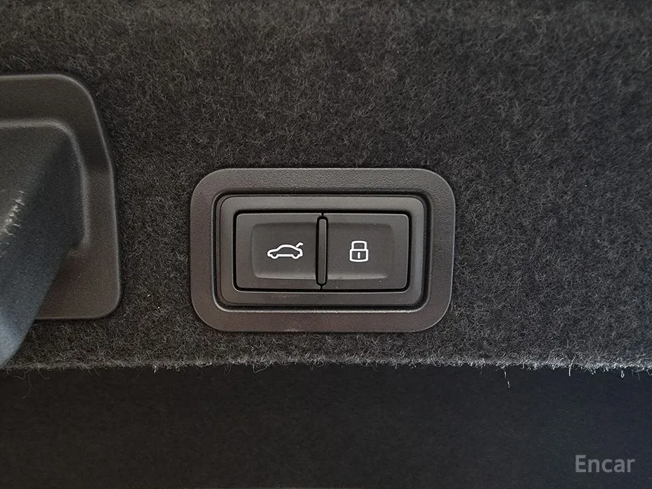 Фото 13 - Audi A6