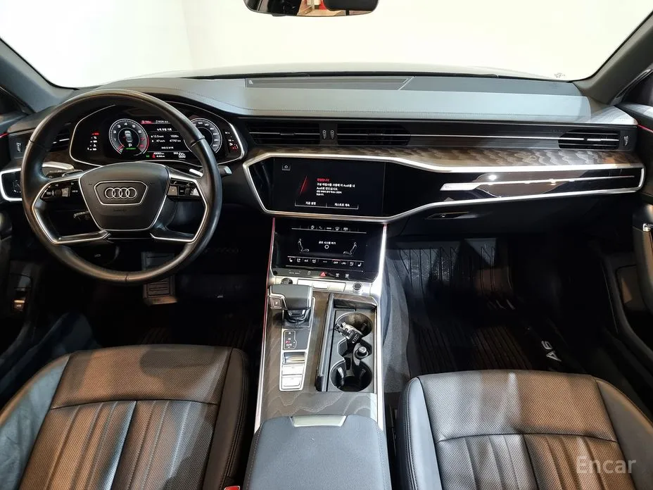 Фото 7 - Audi A6