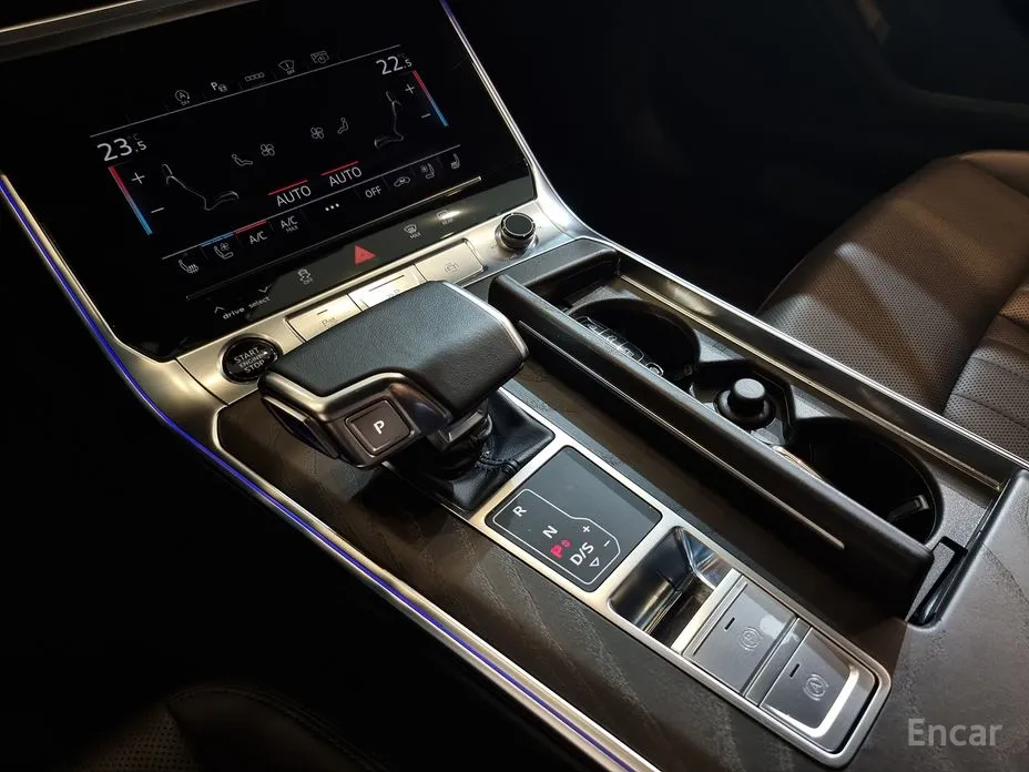 Фото 9 - Audi A6