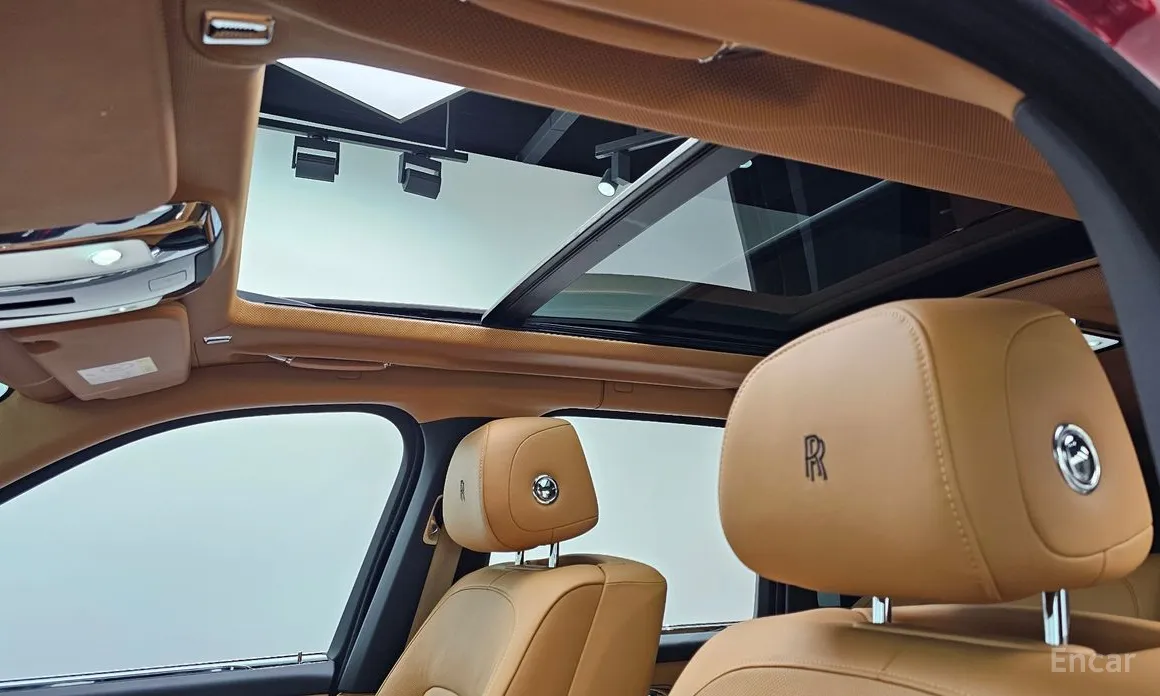 Фото 19 - Rolls-Royce Cullinan