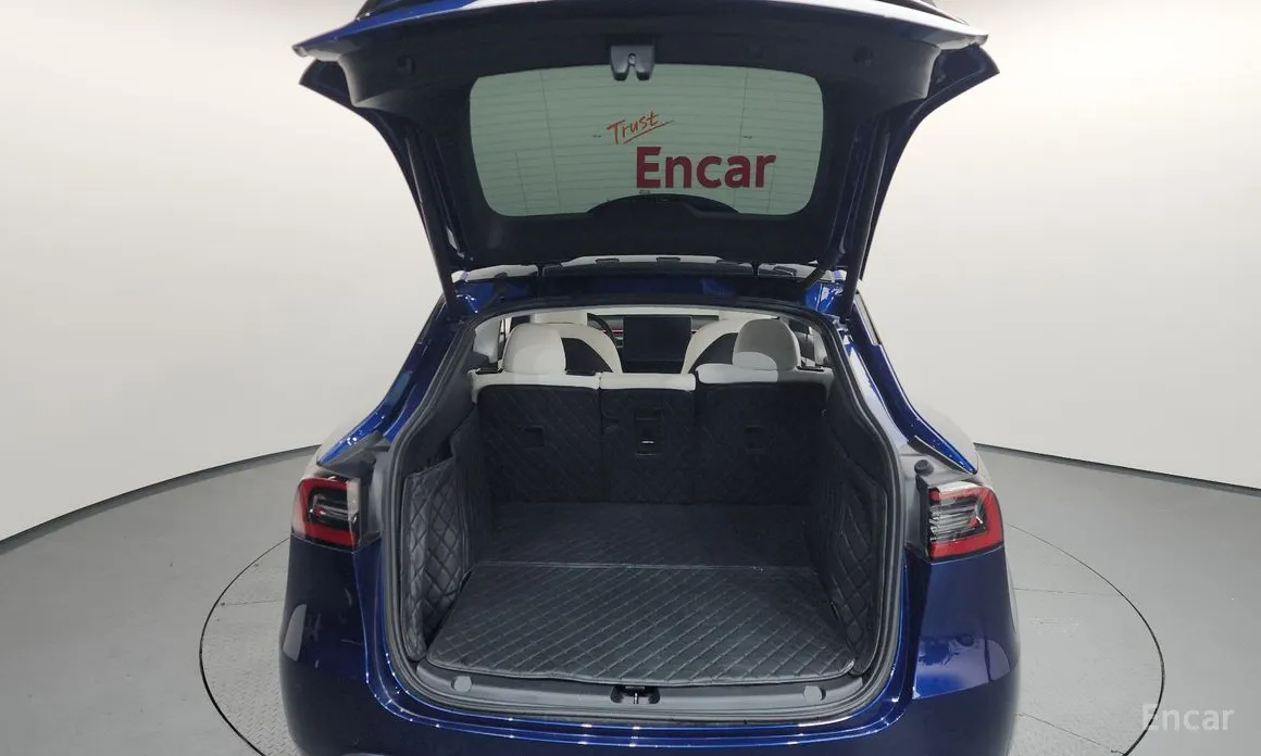 Фото 20 - Tesla Model Y