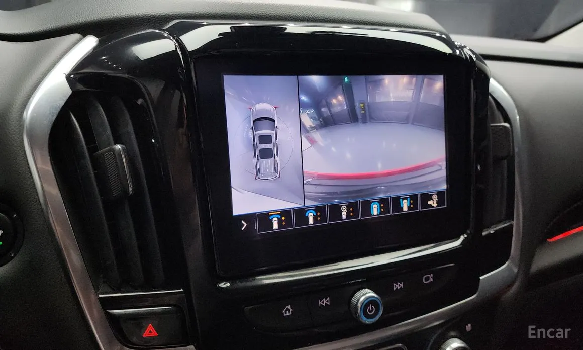 Фото 14 - Chevrolet Traverse