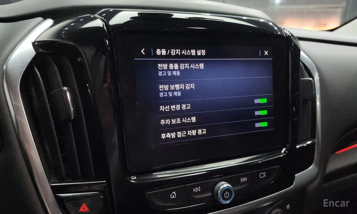 Фото 15 - Chevrolet Traverse