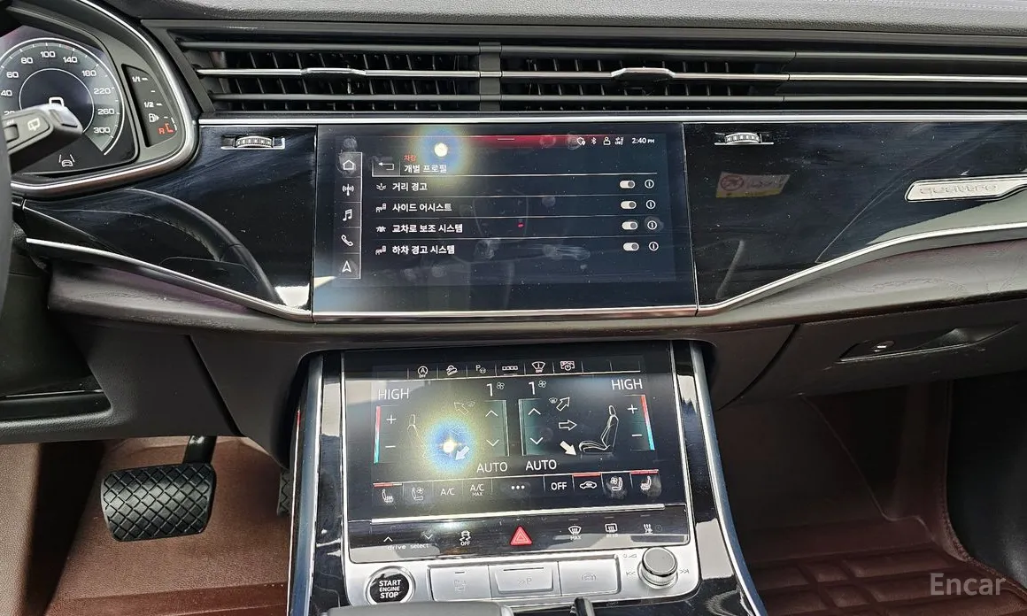 Фото 15 - Audi Q7