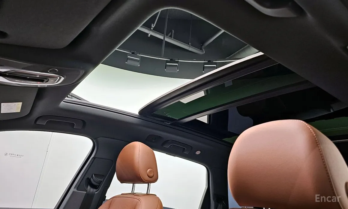 Фото 18 - Audi Q7