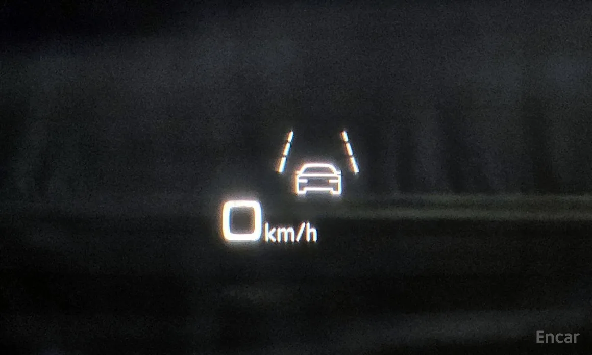 Фото 19 - Audi Q7