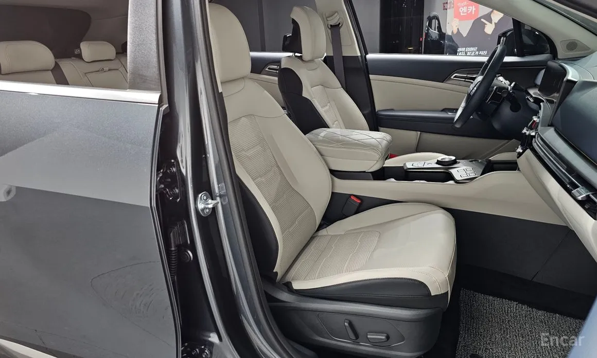 Фото 10 - Kia Sportage