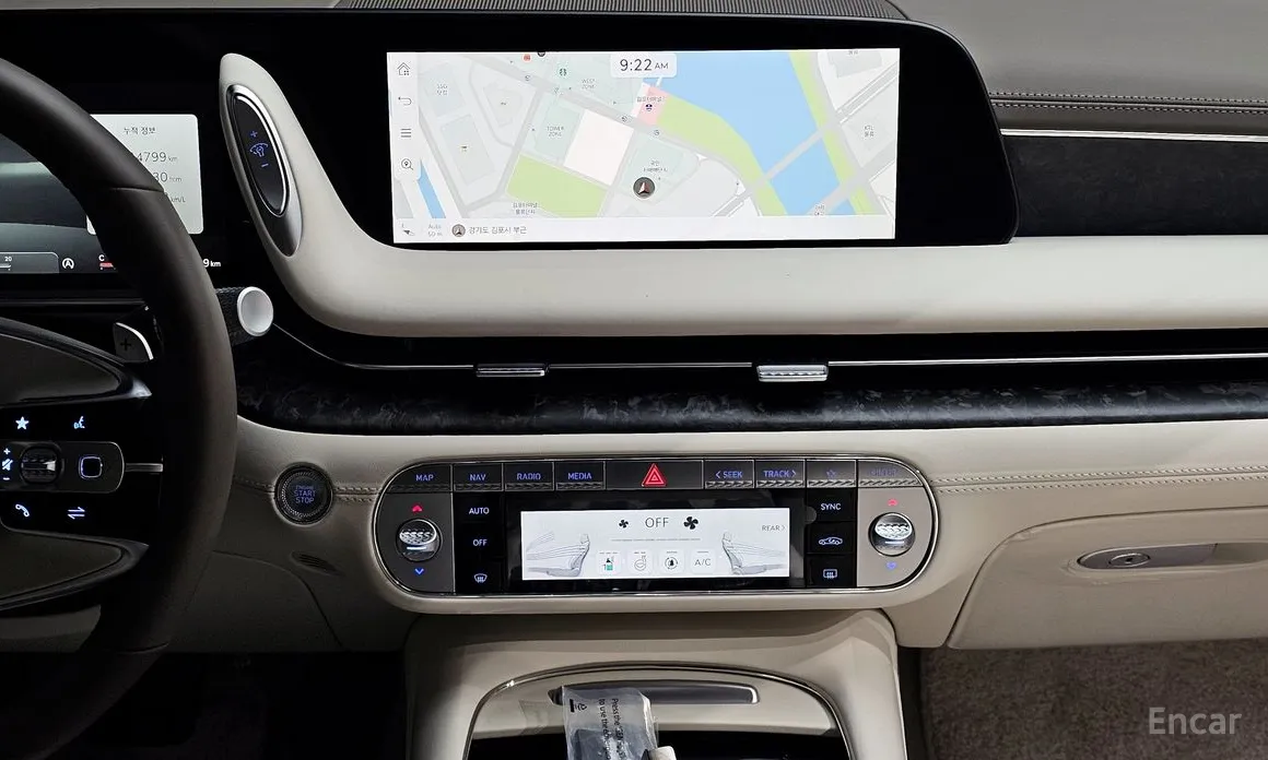 Фото 15 - Genesis G90