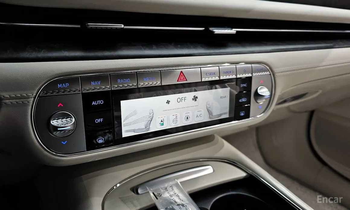 Фото 17 - Genesis G90