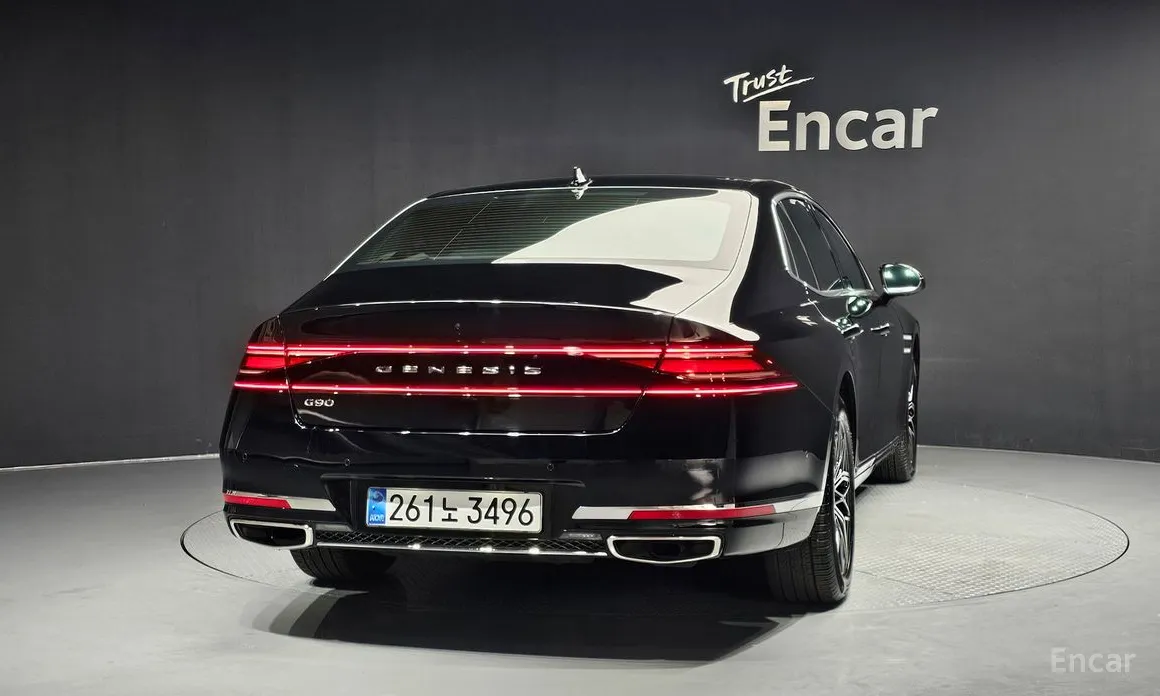 Фото 4 - Genesis G90