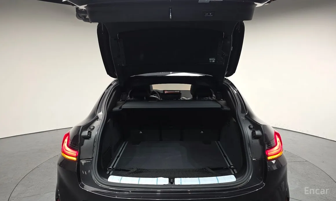 Фото 20 - BMW X4