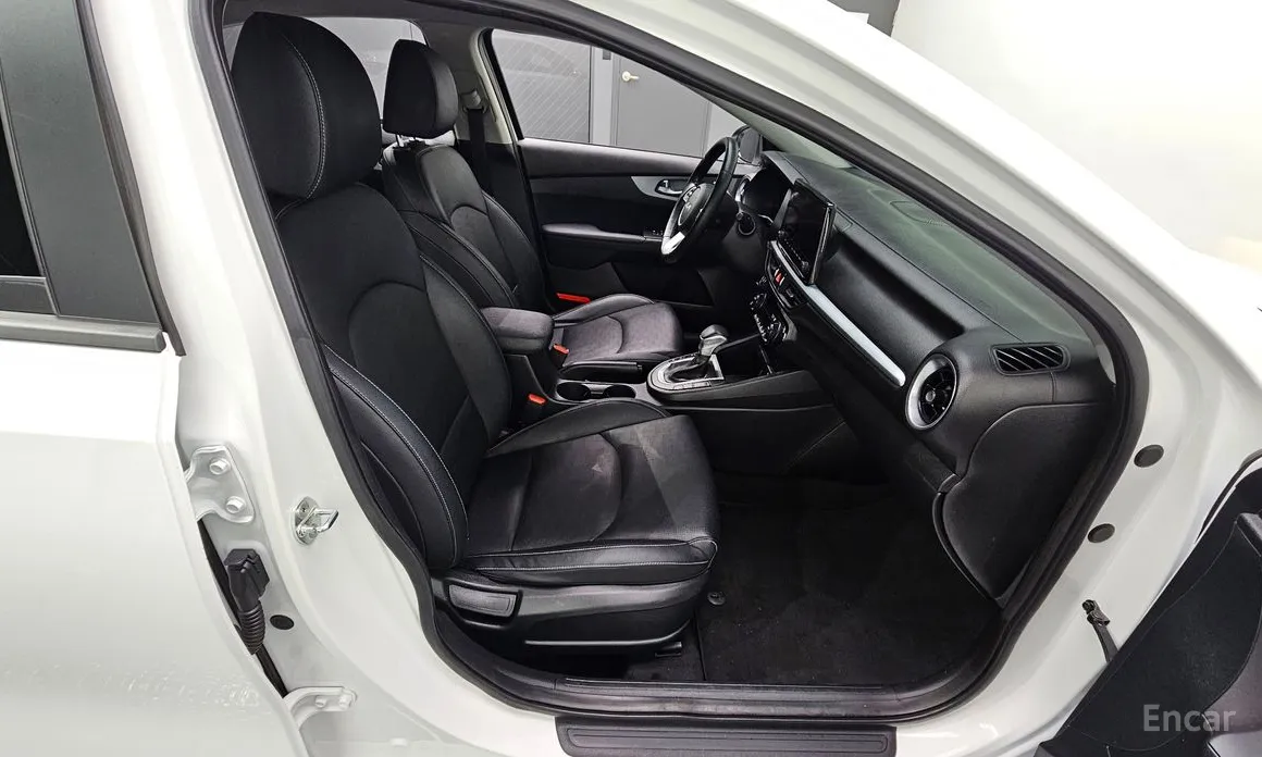 Фото 13 - Kia K3