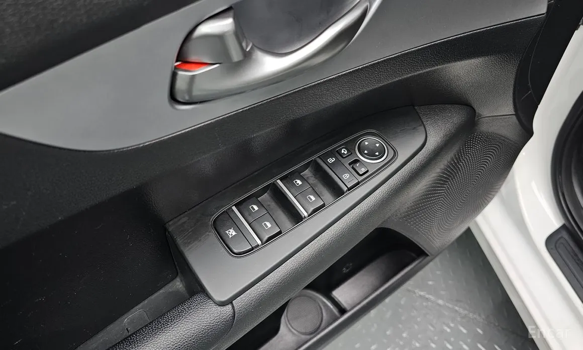 Фото 14 - Kia K3