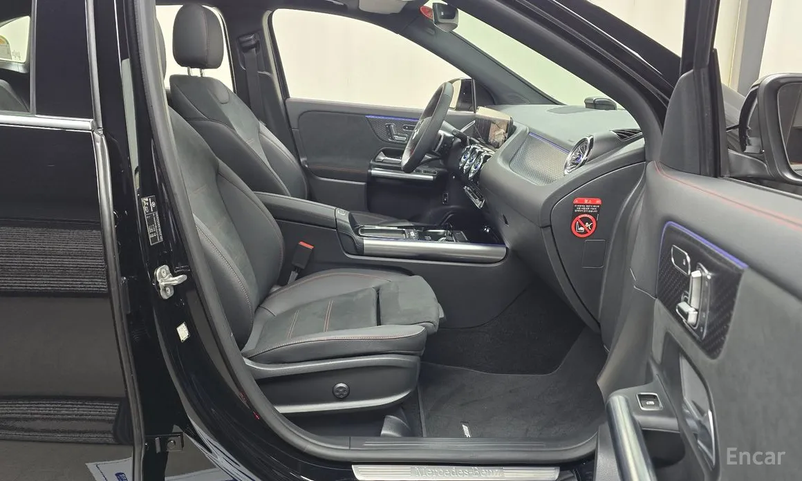 Фото 10 - Mercedes-Benz GLA-Class