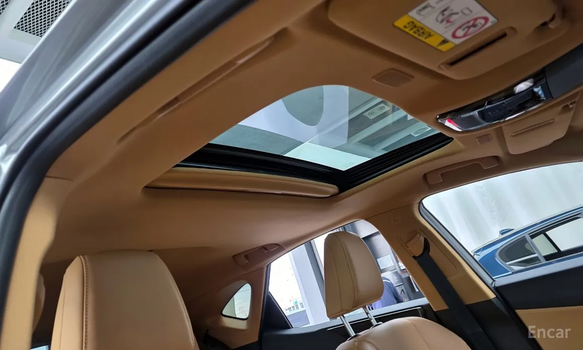 Фото 17 - Lexus NX