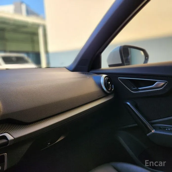 Фото 11 - Audi Q2