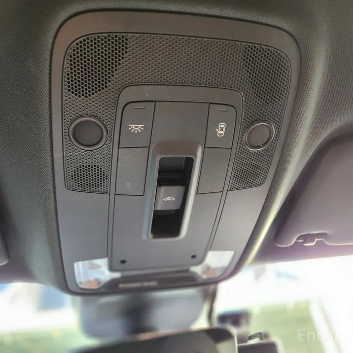 Фото 17 - Audi Q2