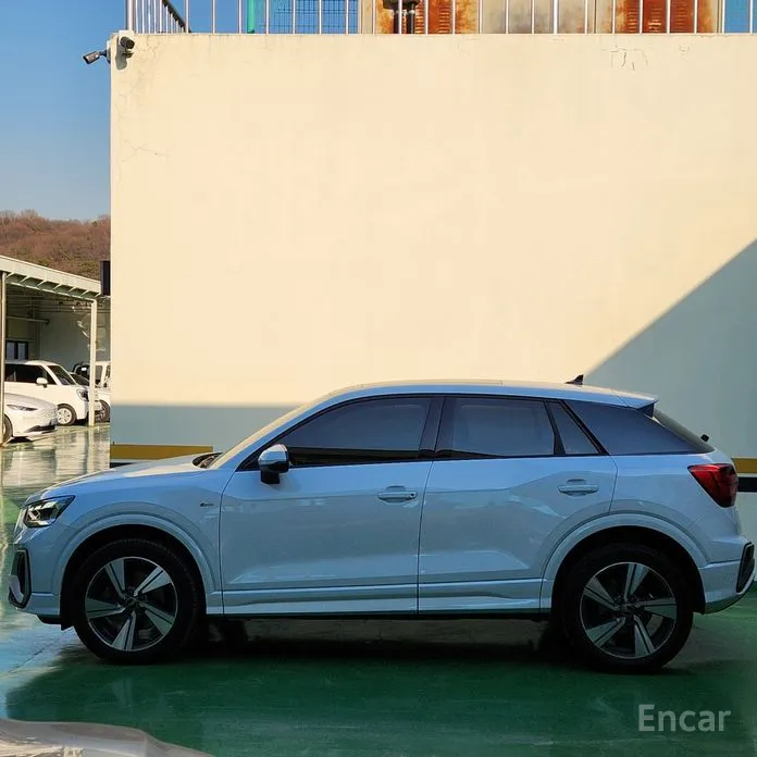 Фото 3 - Audi Q2