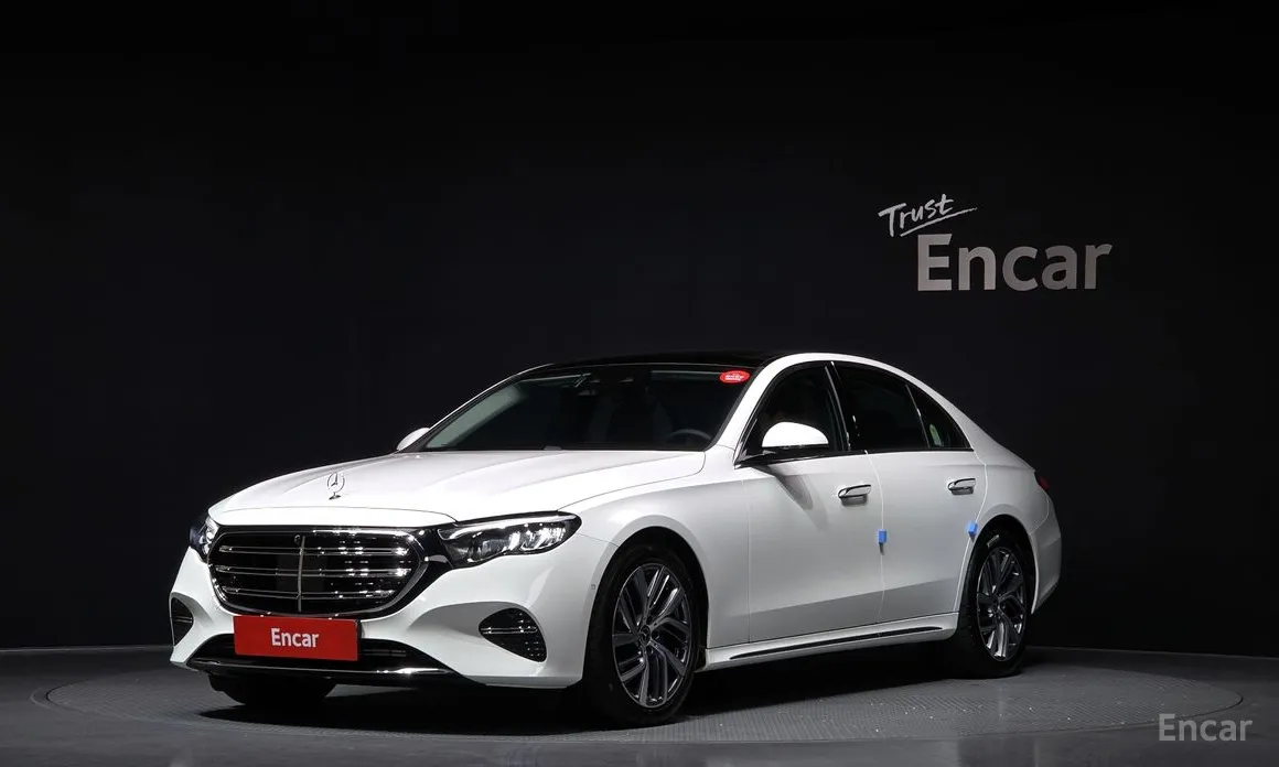 Фото 1 - Mercedes-Benz E-Class