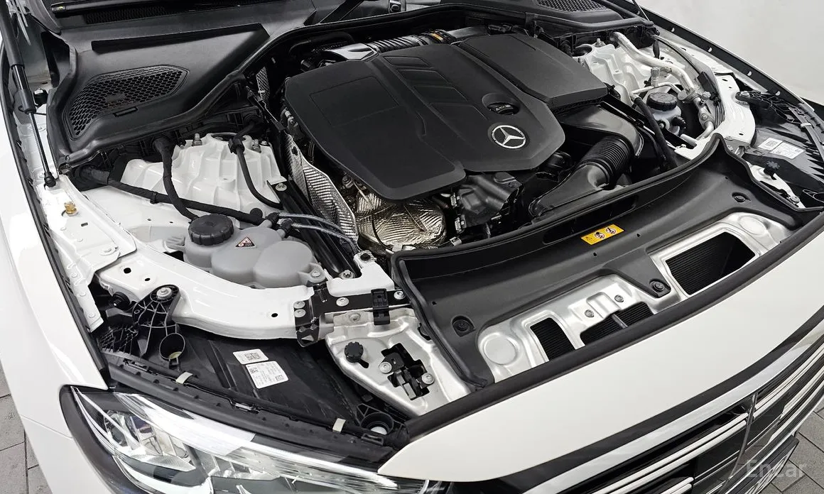 Фото 6 - Mercedes-Benz E-Class