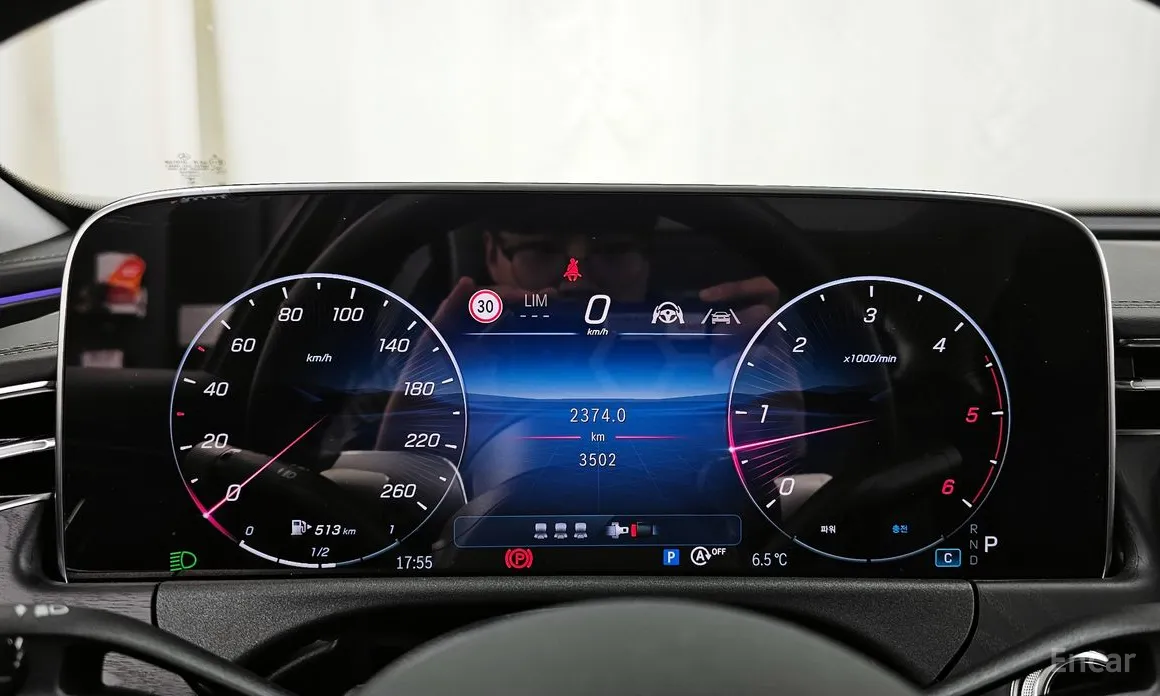 Фото 8 - Mercedes-Benz E-Class