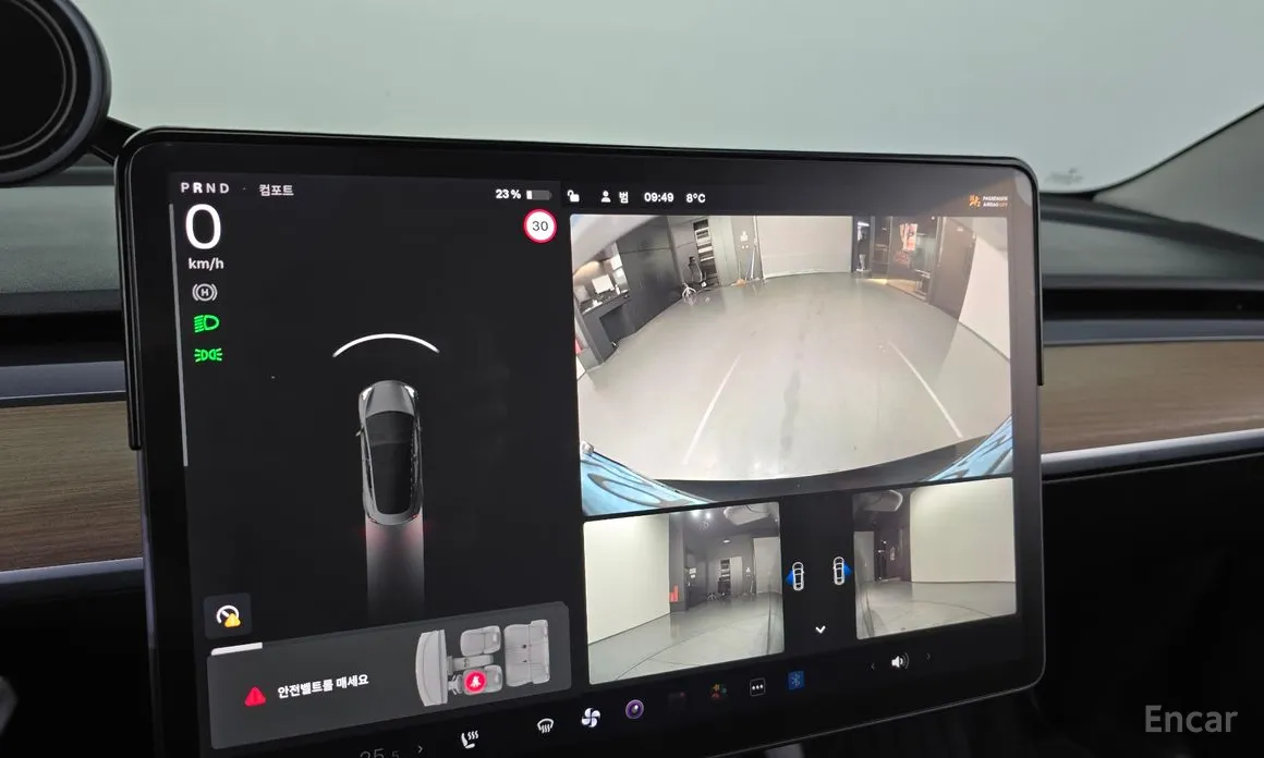 Фото 15 - Tesla Model 3