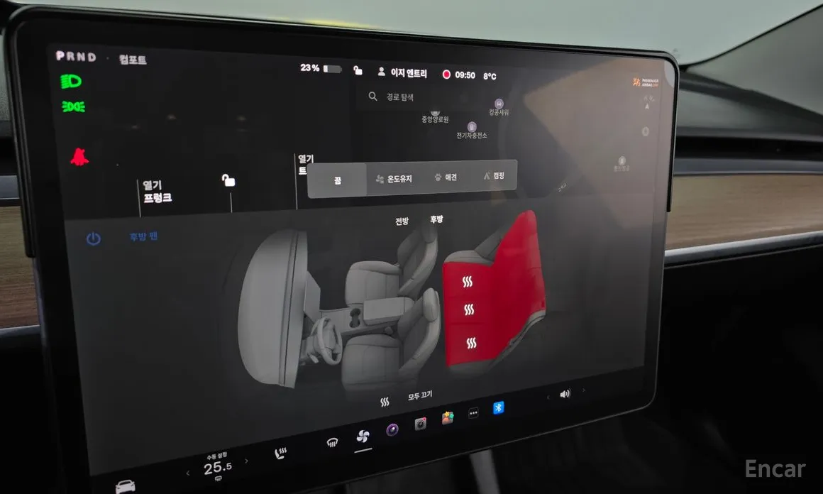 Фото 18 - Tesla Model 3