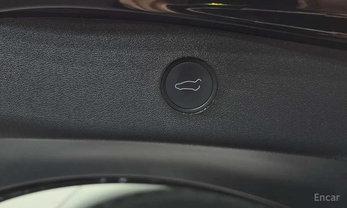 Фото 20 - Tesla Model 3