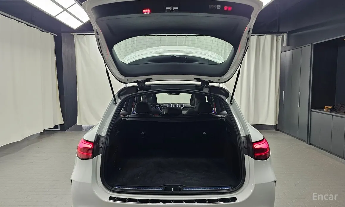 Фото 20 - Mercedes-Benz GLC-Class