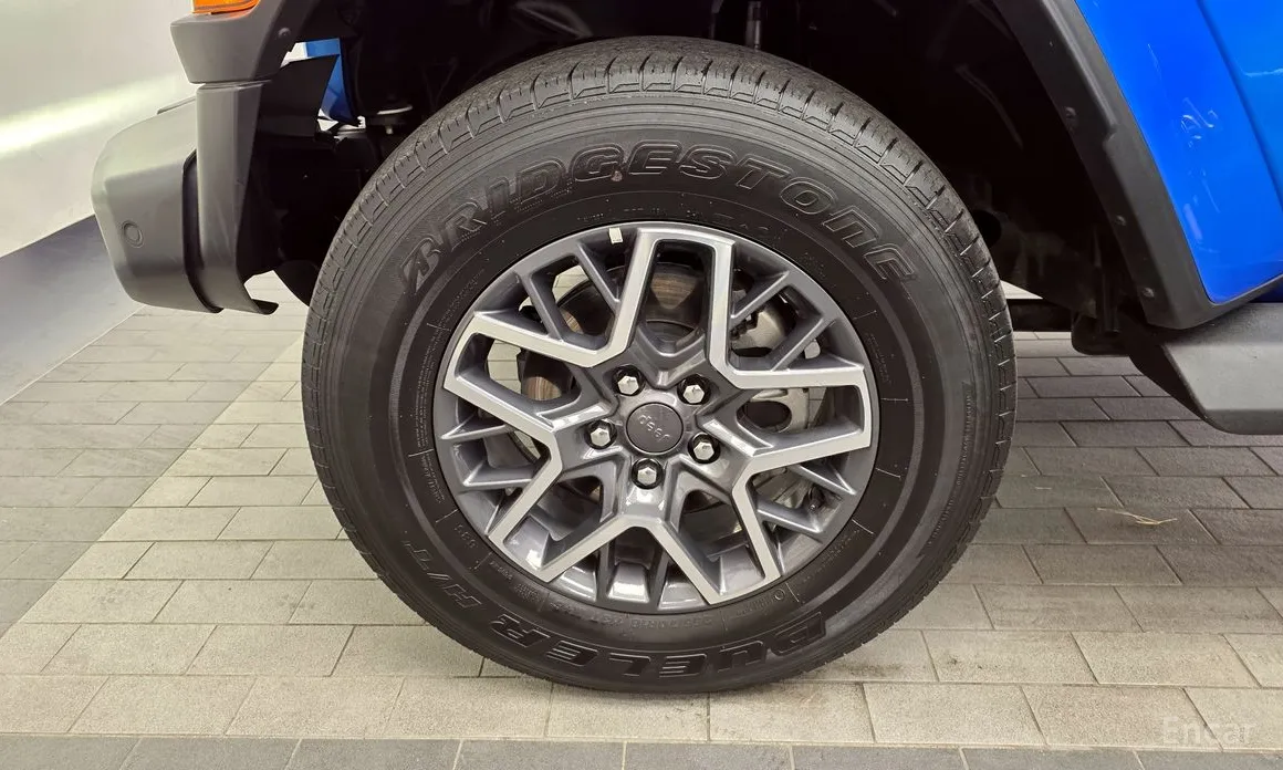 Фото 5 - Jeep Wrangler