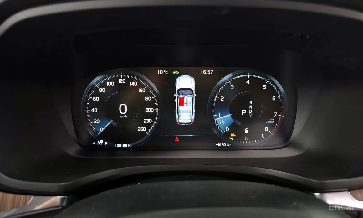 Фото 8 - Volvo V60