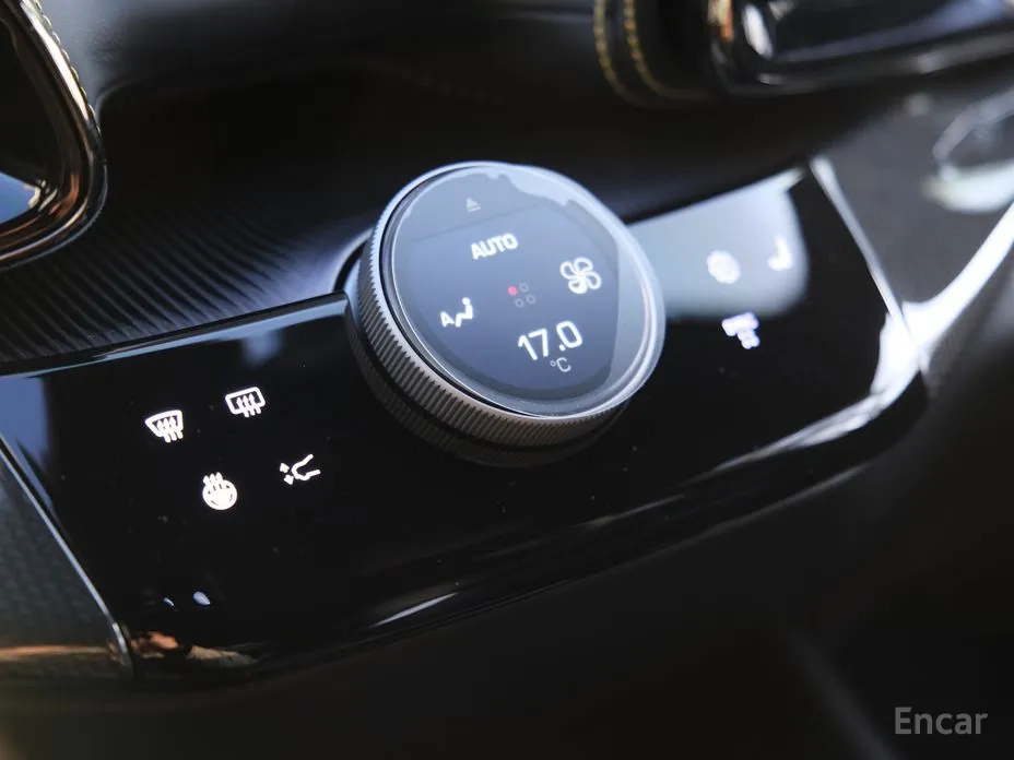 Фото 16 - Ferrari Purosangue