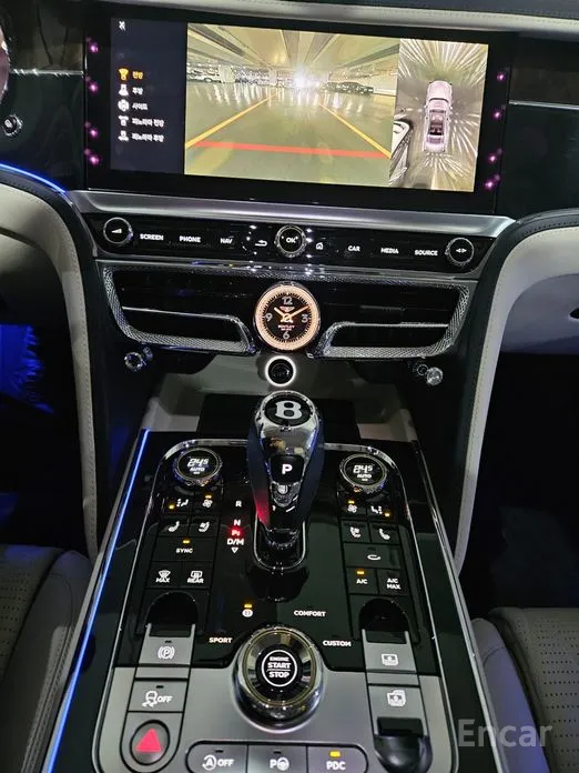 Фото 9 - Bentley Flying Spur