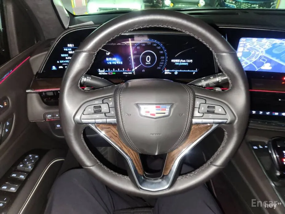 Фото 5 - Cadillac Escalade