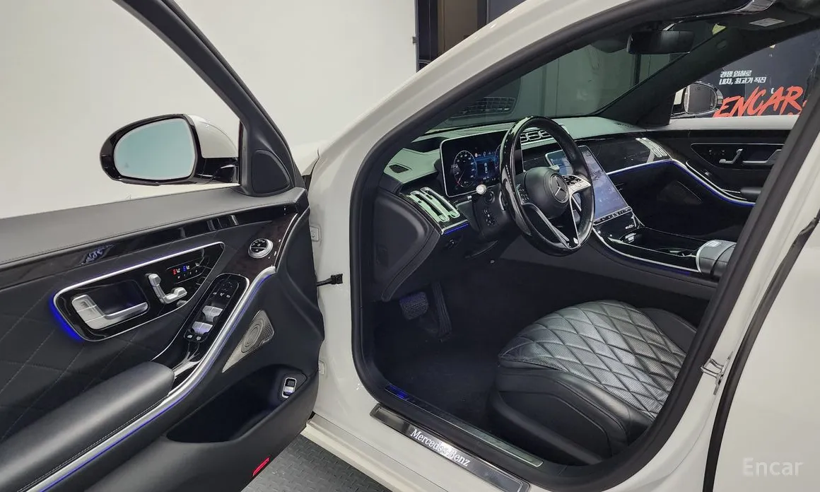 Фото 10 - Mercedes-Benz S-Class