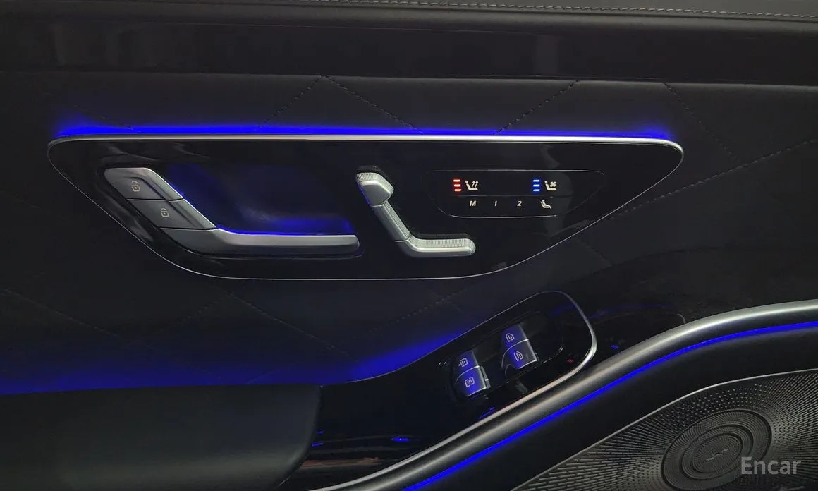 Фото 19 - Mercedes-Benz S-Class