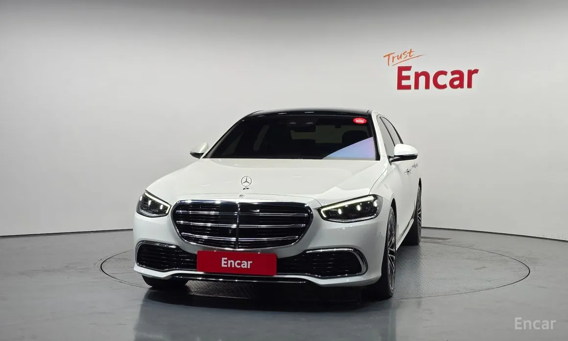 Фото 3 - Mercedes-Benz S-Class