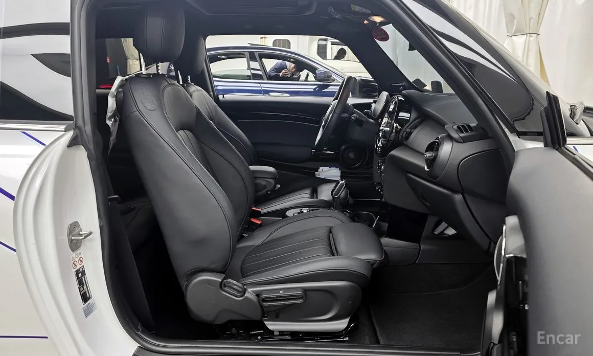 Фото 11 - Mini Cooper