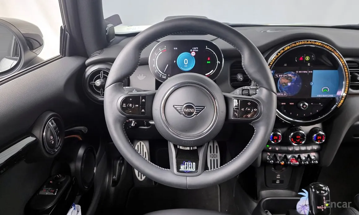 Фото 13 - Mini Cooper