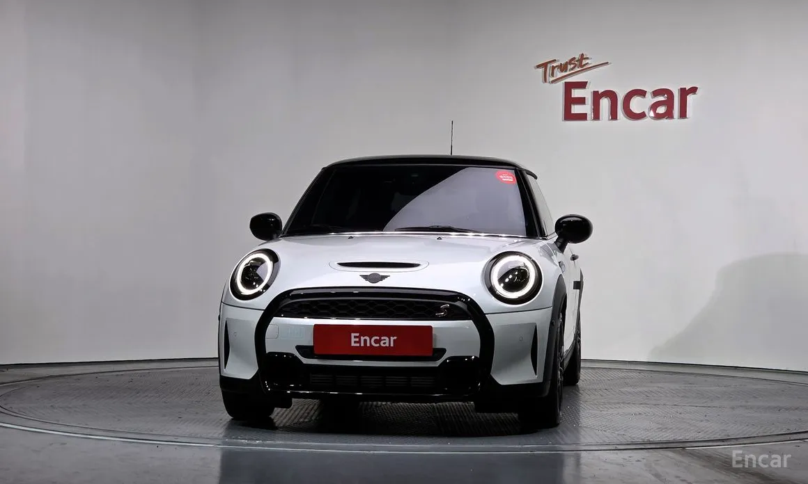 Фото 3 - Mini Cooper