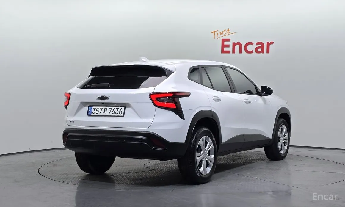 Фото 2 - Chevrolet Trax