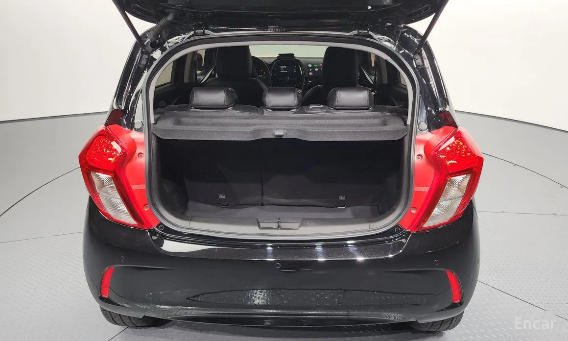 Фото 20 - Chevrolet Spark